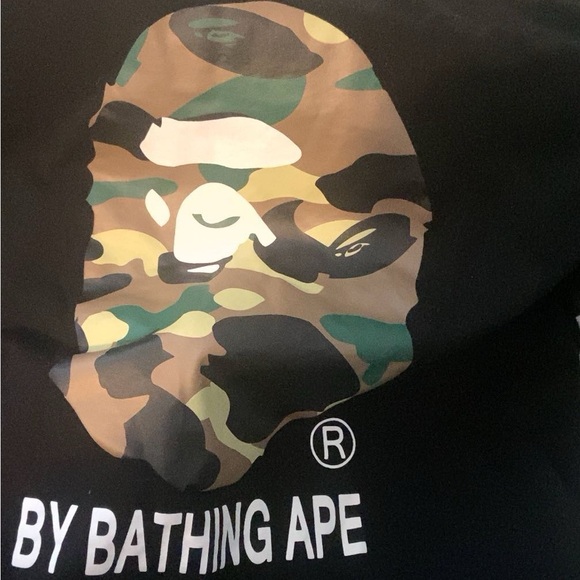 shirt too big for me. brand new never worn - Picture 4 of 4